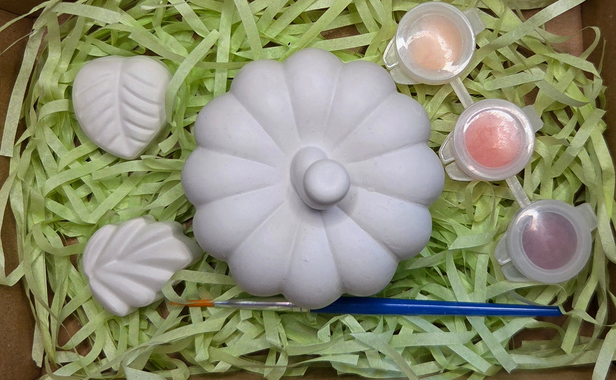Herbst-Kreativset mit Gipsfiguren, Farbtöpfchen & Pinsel